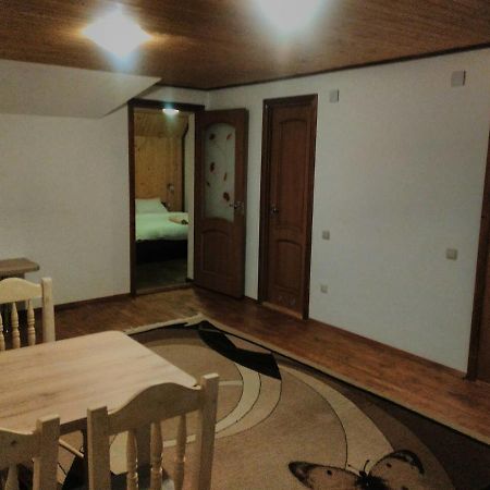 Cottage Palitra Яблоница Экстерьер фото