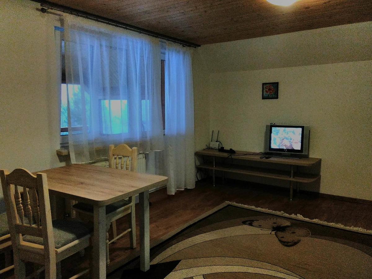 Cottage Palitra Яблоница Экстерьер фото